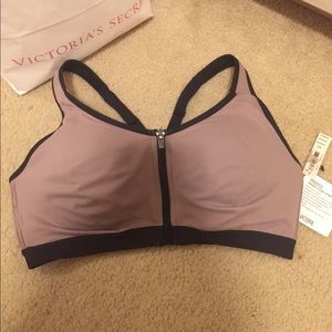 36D VS Knockout Sports Bra Front Close